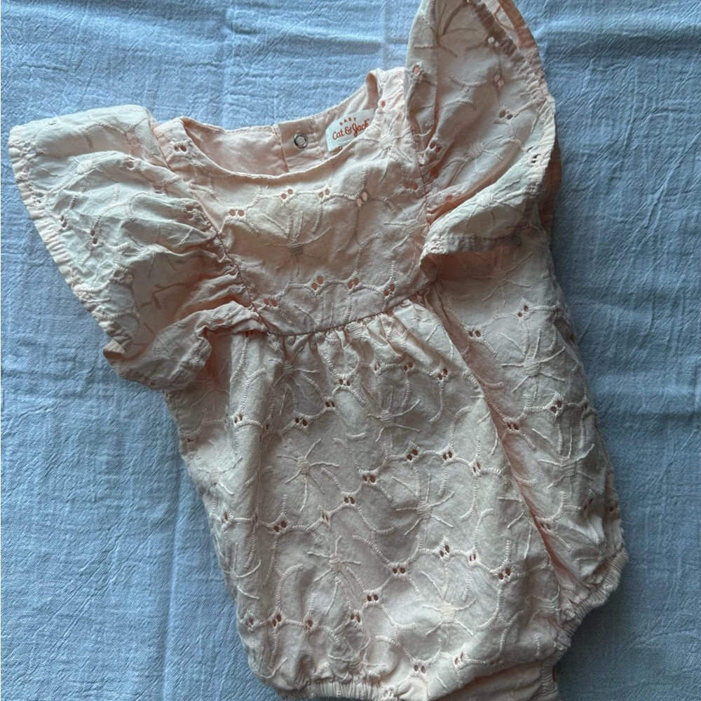 Cat & Jack (Target) Baby Girl Floral 3–6M Pink Eyelet Romper – Never Worn
